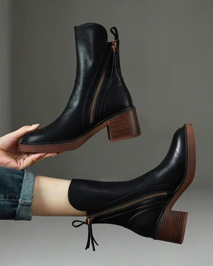 Gwendolyn – Elegant Ankle Boots