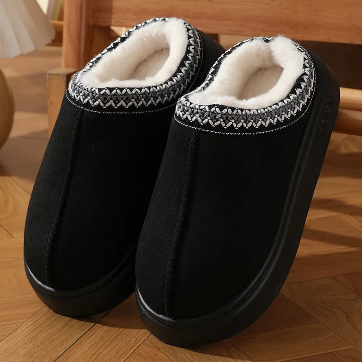 Chloe – Fluffy Platform Slippers
