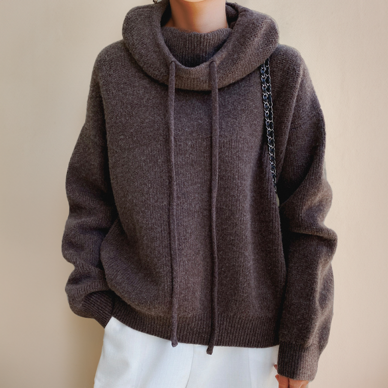 Elvire – Cozy Hooded Pullover