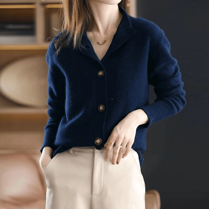 Anny - Luxurious Cardigan
