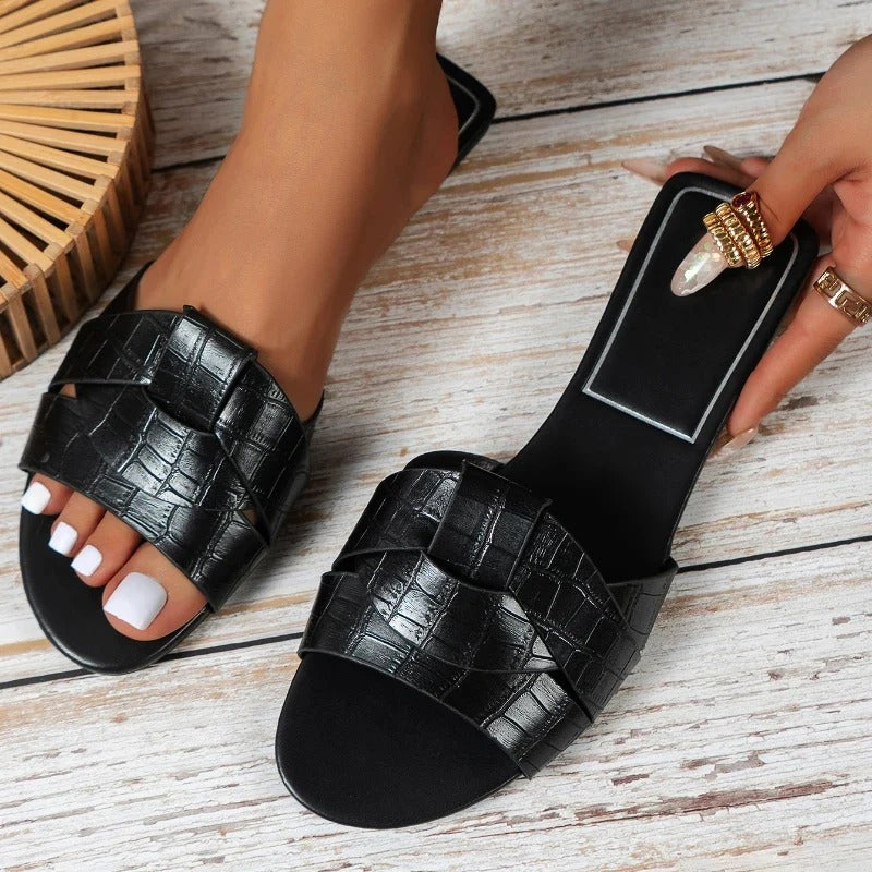 Roxanne – Vibrant Slip-On Summer Sandals
