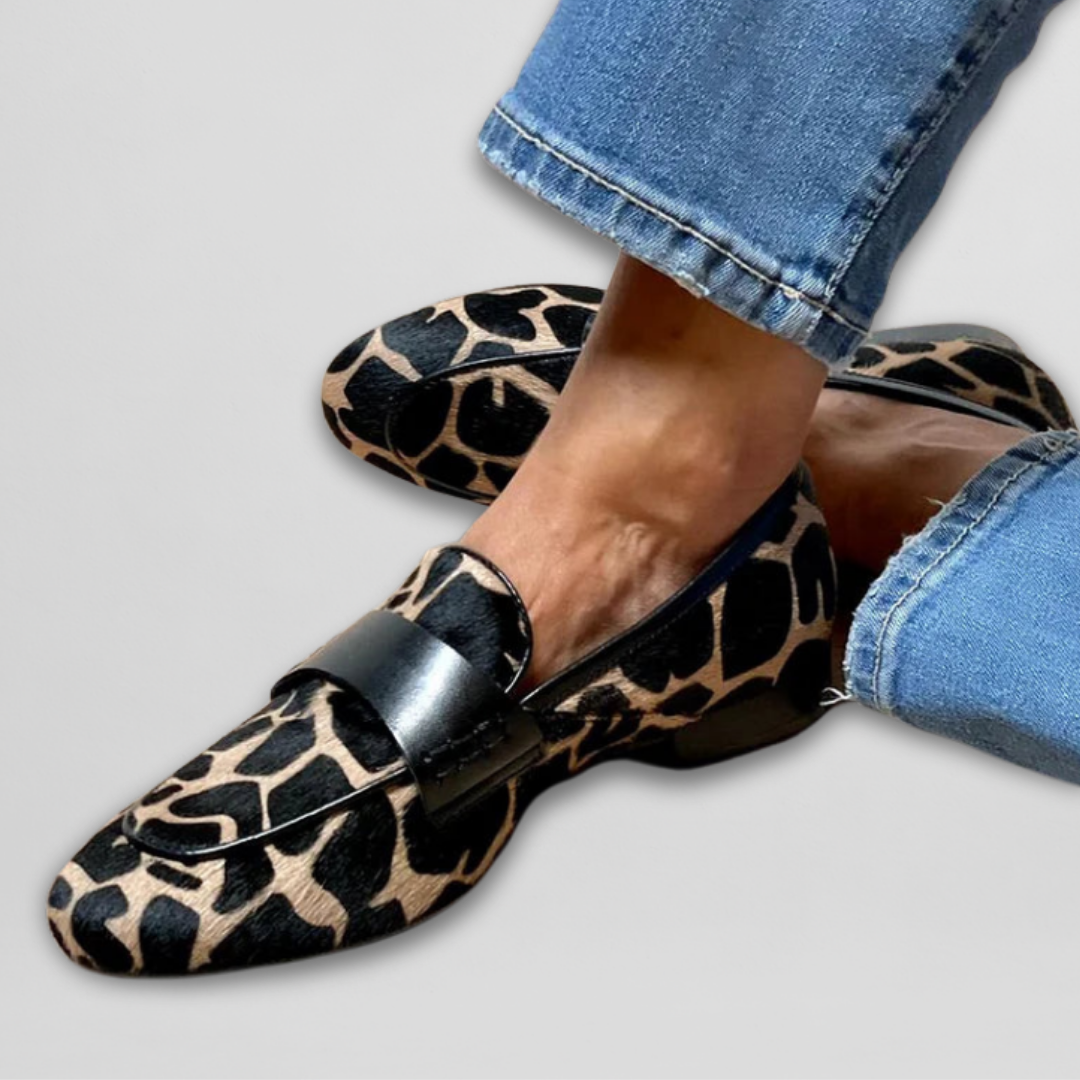 Adrienne – Loafer with Animal Print
