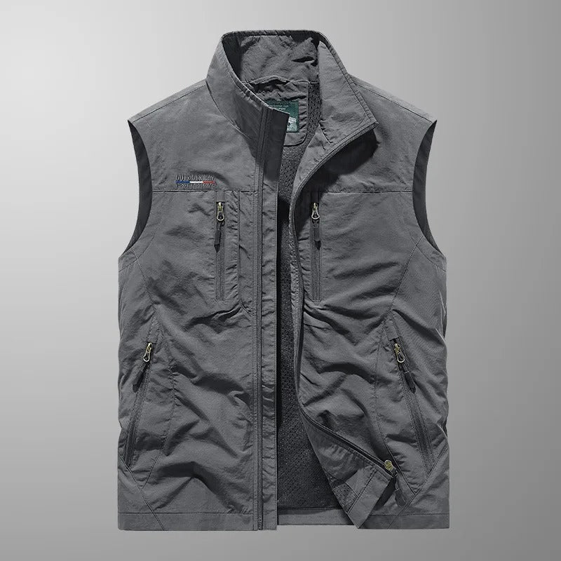 Abram – Lightweight Multi-Pocket Cargo Vest
