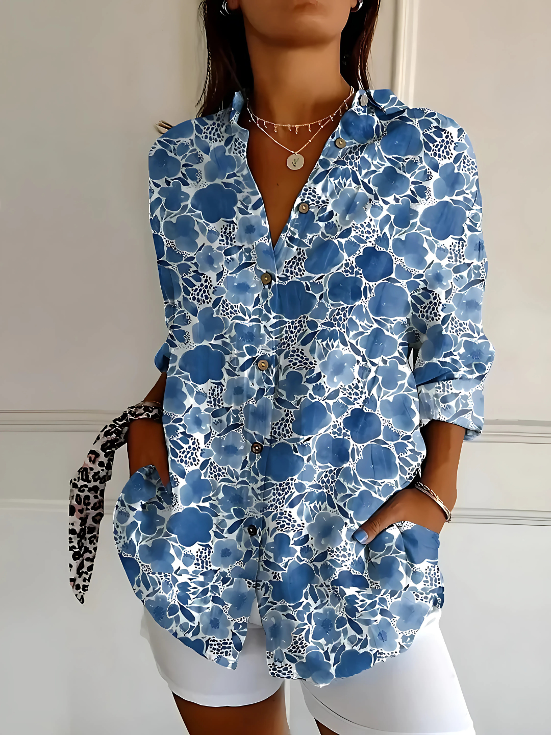 Maureen – Floral Wave Blouse