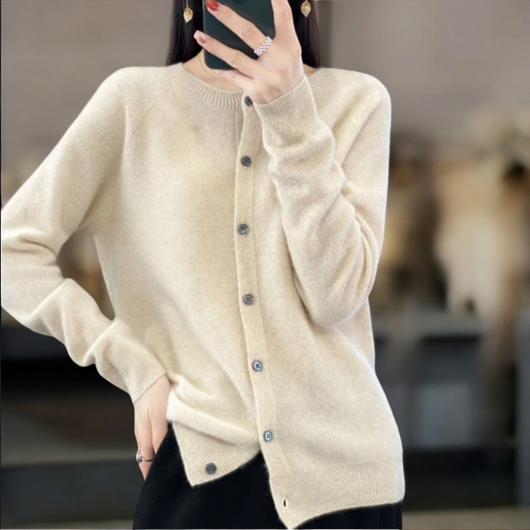 VIVIENNE I WARM COZY KNIT CARDIGAN