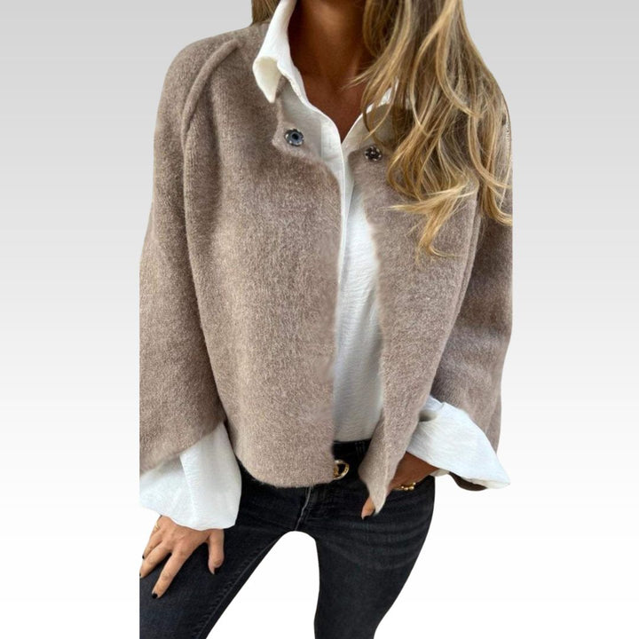 Bea – Women's Coat with Round Neck and Long Sleeves